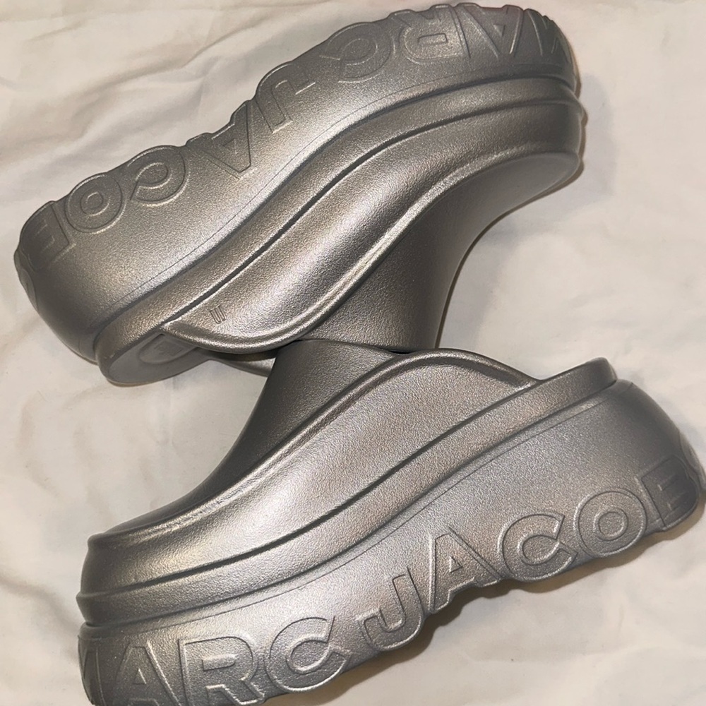 Melissa x MARC JACOBS platform clogs